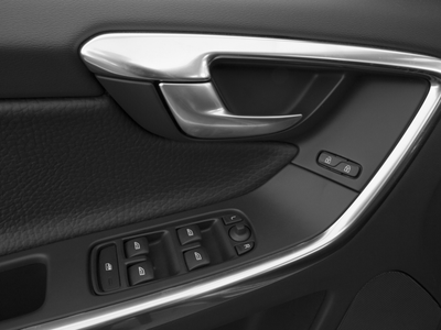 2016 Volvo XC60 T6 Platinum