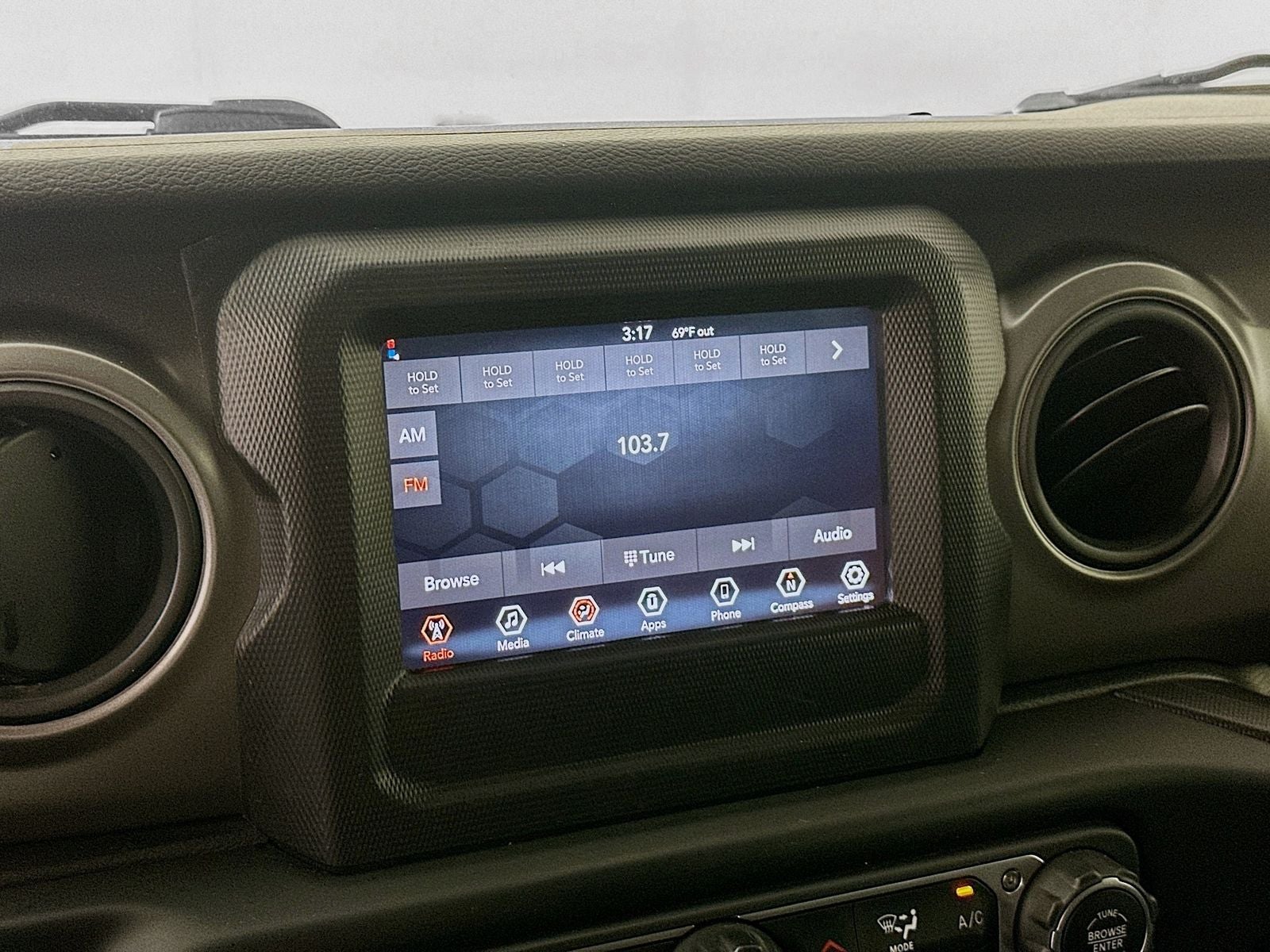 2023 Jeep Wrangler 4-Door Sport 4x4