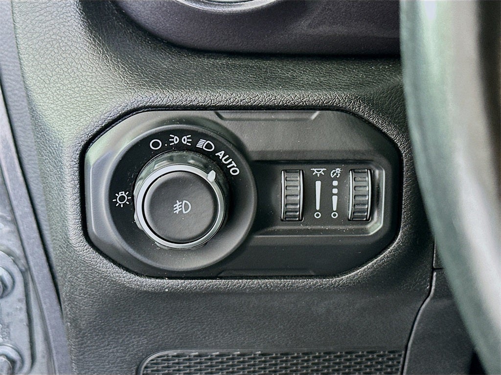 2021 Jeep Wrangler Unlimited Sahara Altitude 4x4