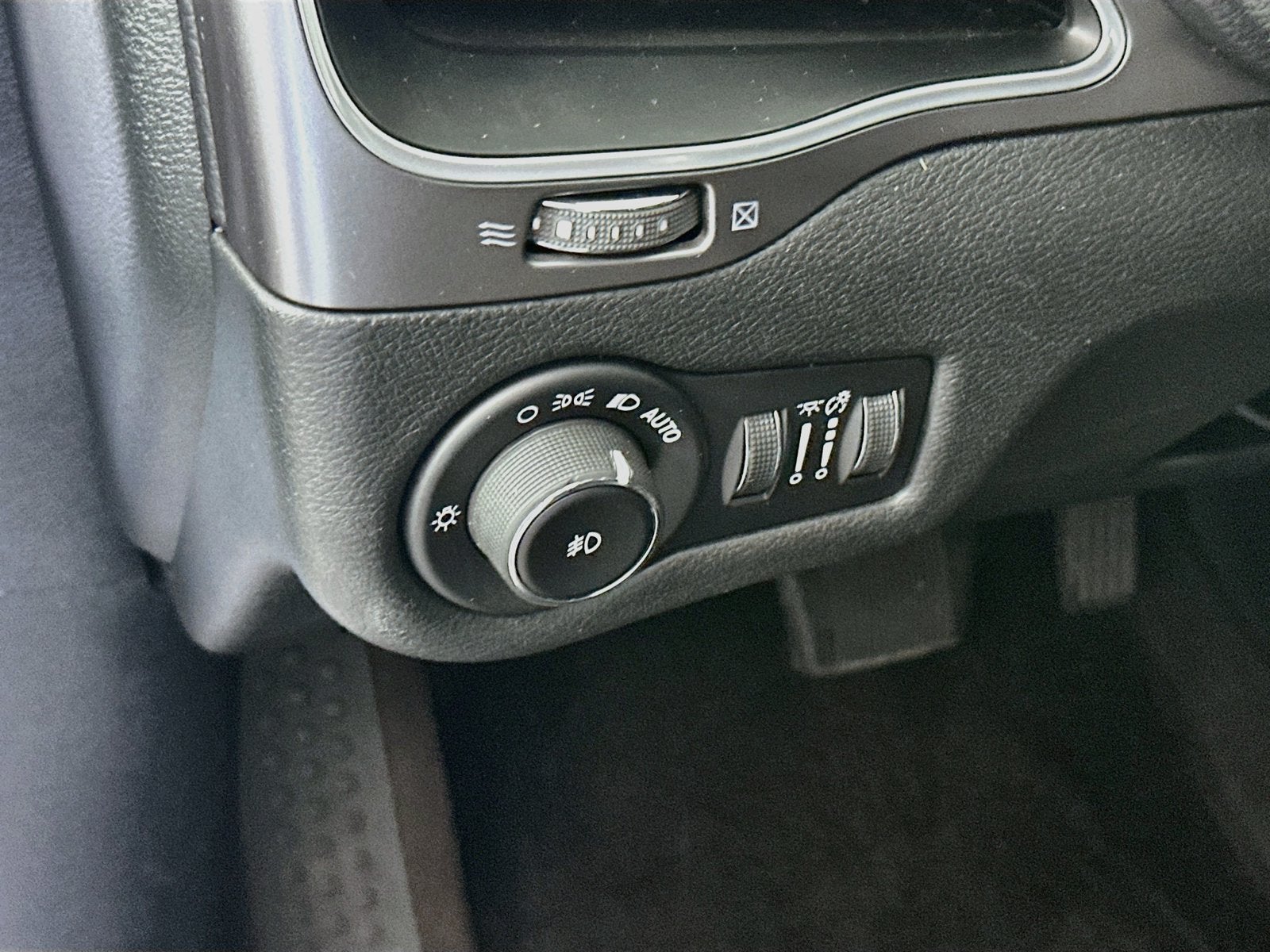 2019 Jeep Cherokee Latitude Plus FWD