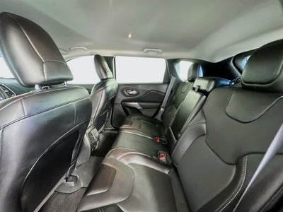 2022 Jeep Cherokee Latitude Lux 4x4