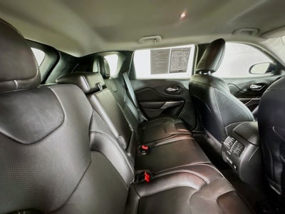 2022 Jeep Cherokee Latitude Lux 4x4