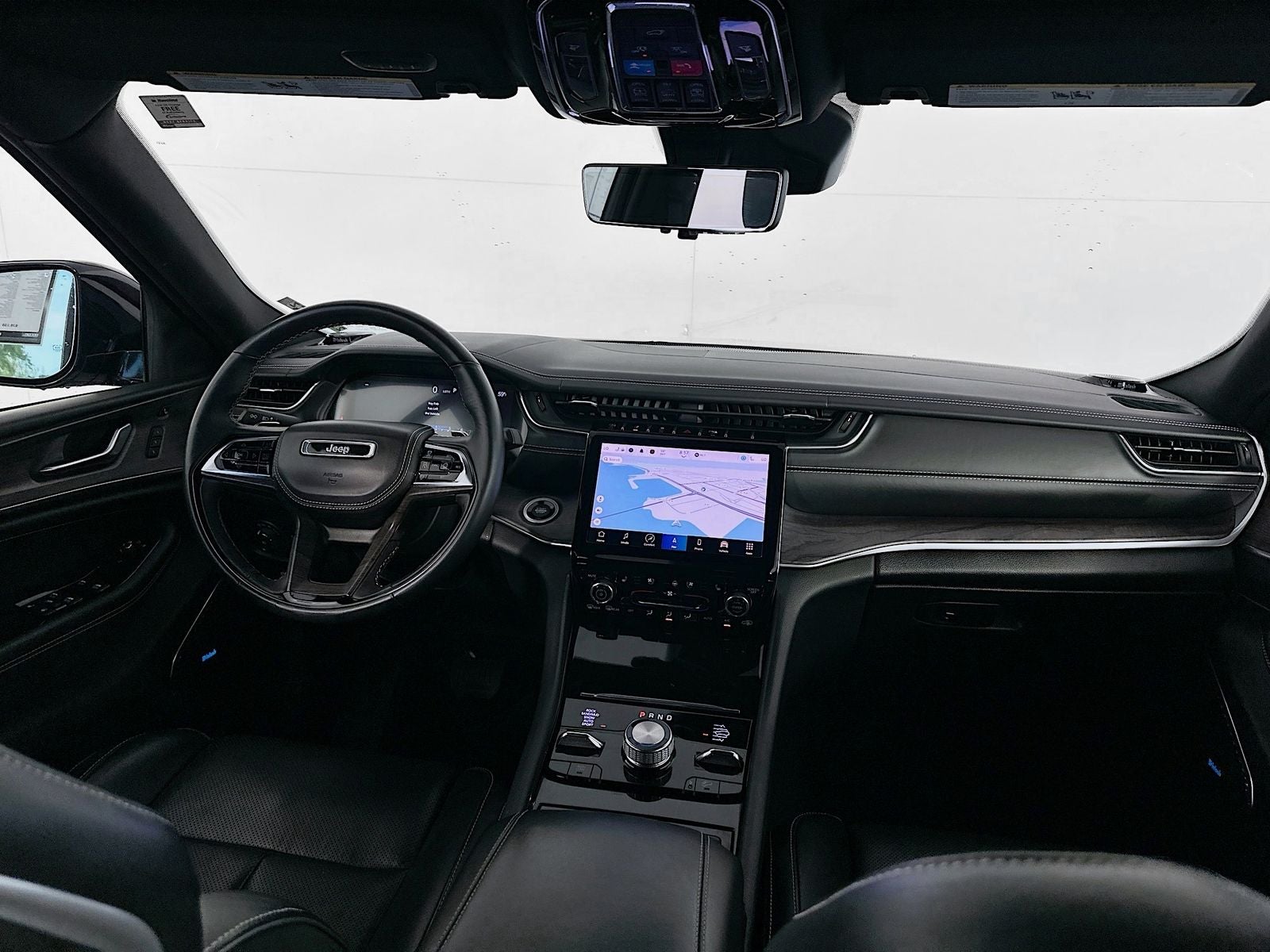 2022 Jeep Grand Cherokee Overland 4x4