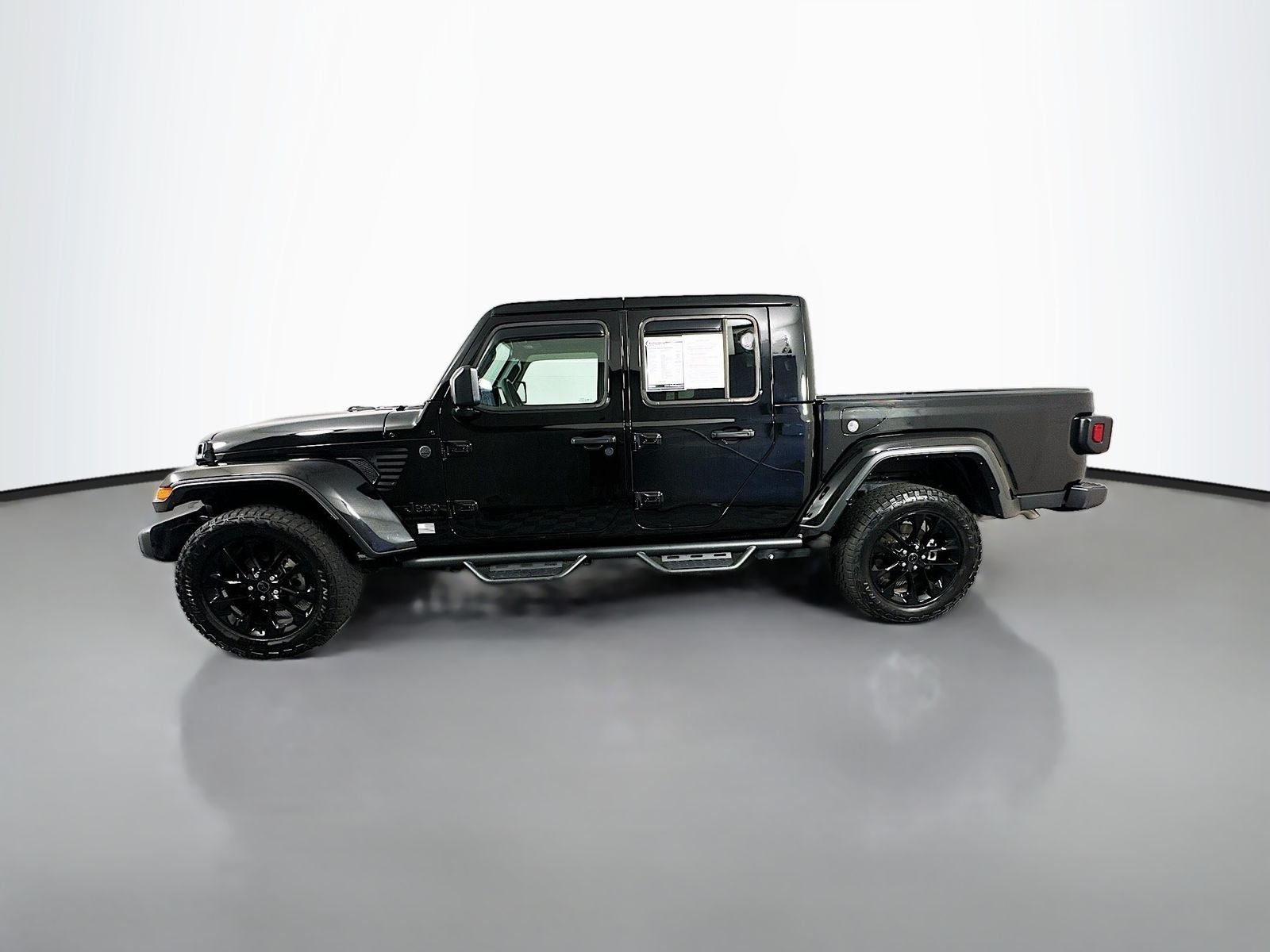 2025 Jeep Gladiator Nighthawk