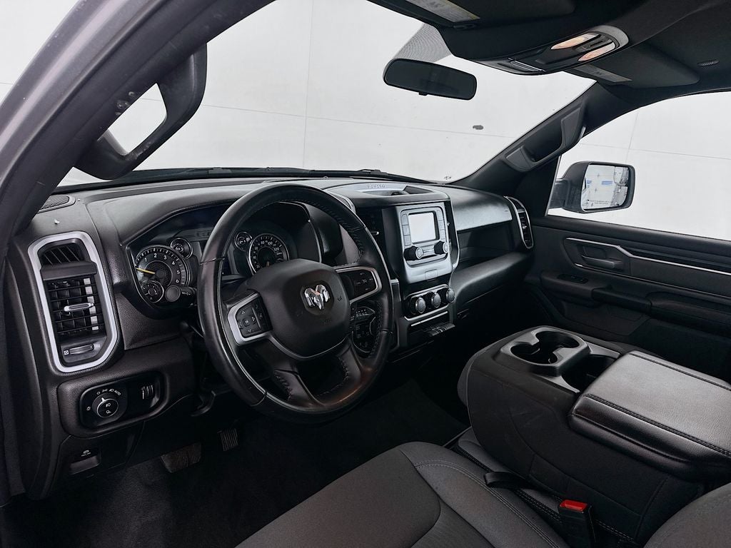 2022 RAM 1500 Big Horn Crew Cab 4x4 5'7' Box