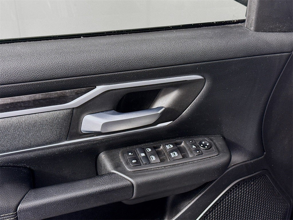 2021 RAM 1500 Big Horn Crew Cab 4x4 5'7' Box