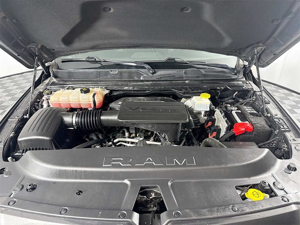 2021 RAM 1500 Big Horn Crew Cab 4x4 5'7' Box