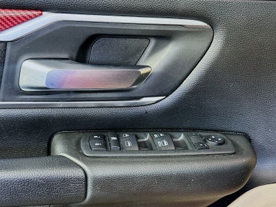 2019 RAM 1500 Big Horn/Lone Star Quad Cab 4x4 6'4' Box