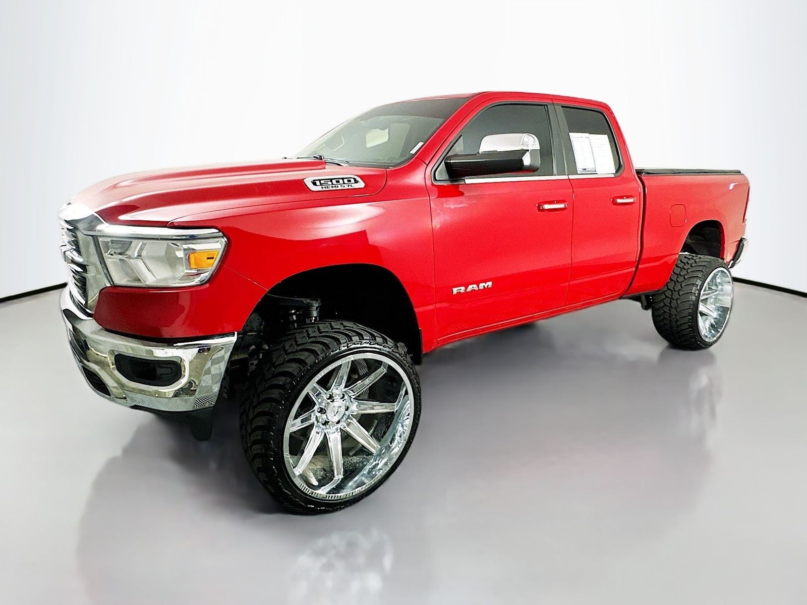 2019 RAM 1500 Big Horn/Lone Star Quad Cab 4x4 6'4' Box