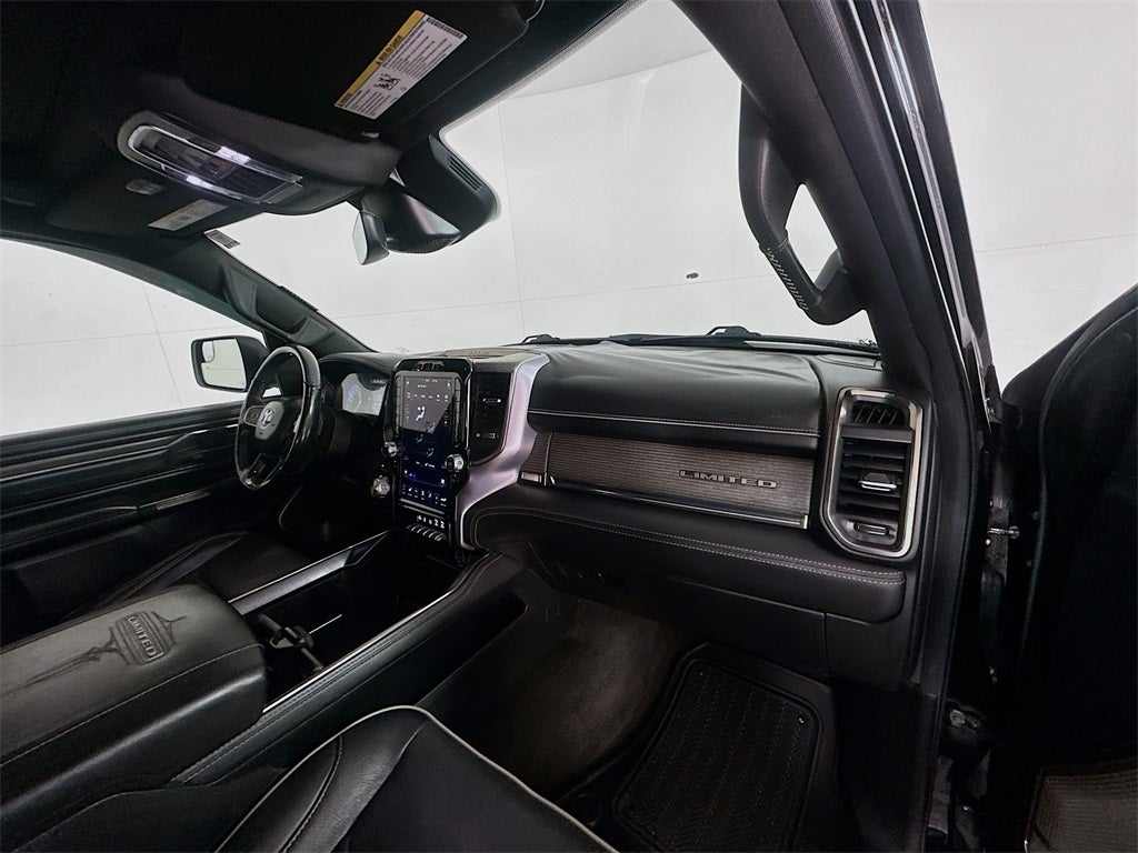 2020 RAM 1500 Limited Crew Cab 4x4 5'7' Box