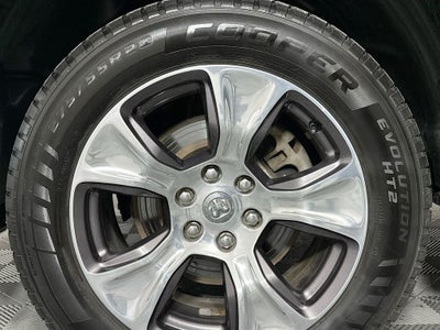 2022 RAM 1500 Laramie Crew Cab 4x4 5'7' Box