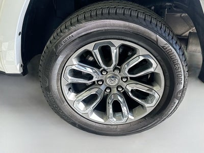 2021 RAM 1500 Laramie Crew Cab 4x4 5'7' Box