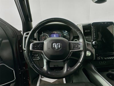 2020 RAM 1500 Laramie Crew Cab 4x4 5'7' Box