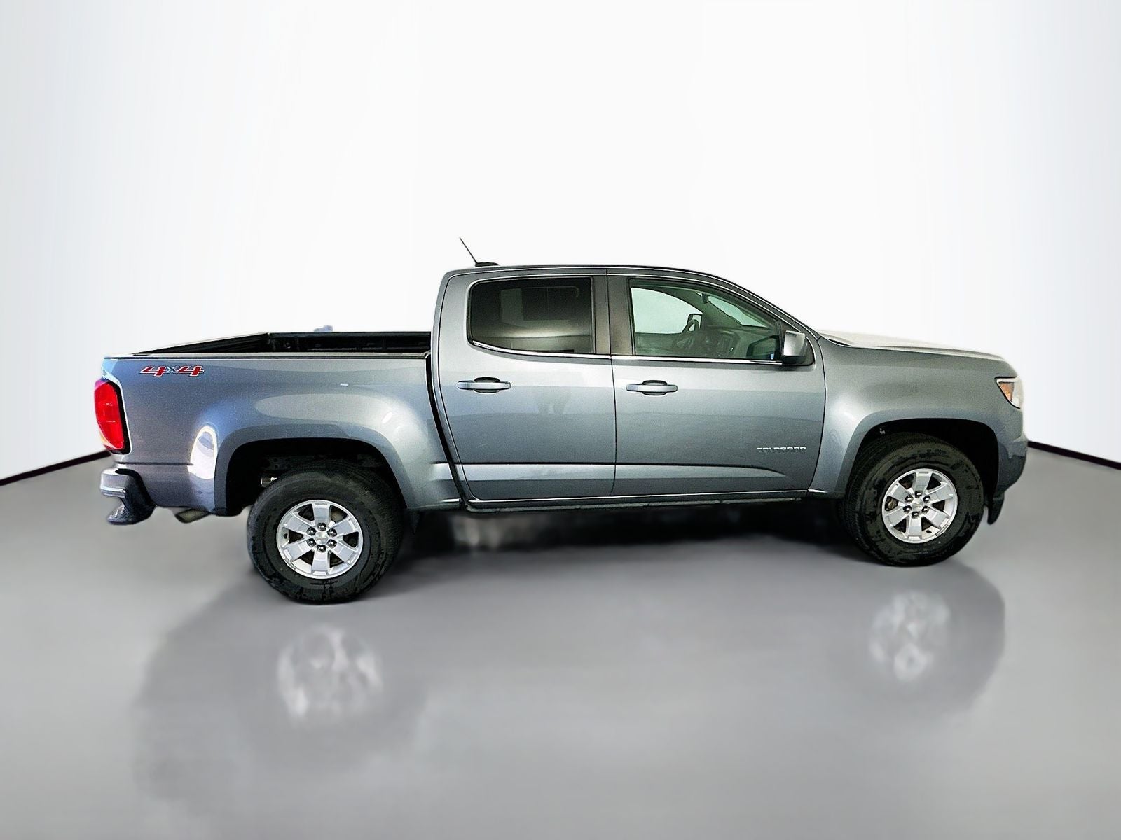 2020 Chevrolet Colorado 4WD Crew Cab Short Box WT