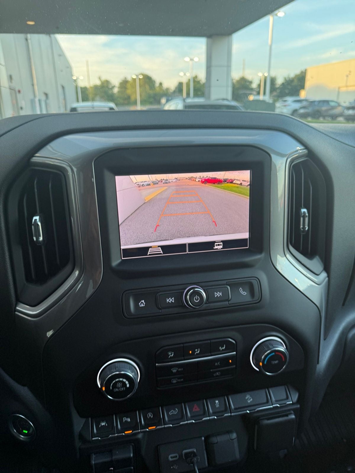 2023 Chevrolet Silverado 1500 4WD Double Cab Standard Bed WT