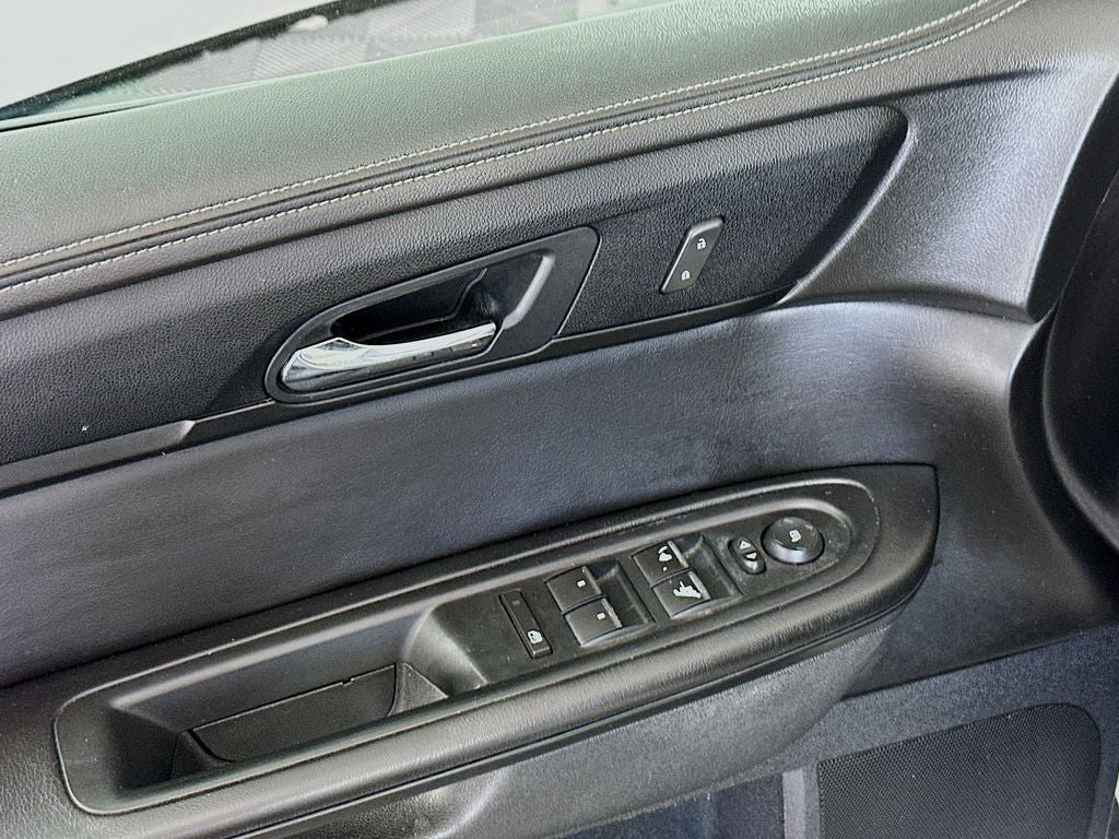 2015 GMC Acadia SLE-2