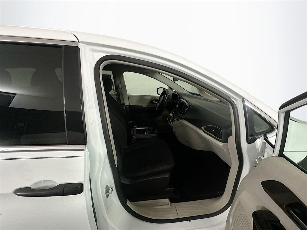 2018 Chrysler Pacifica L