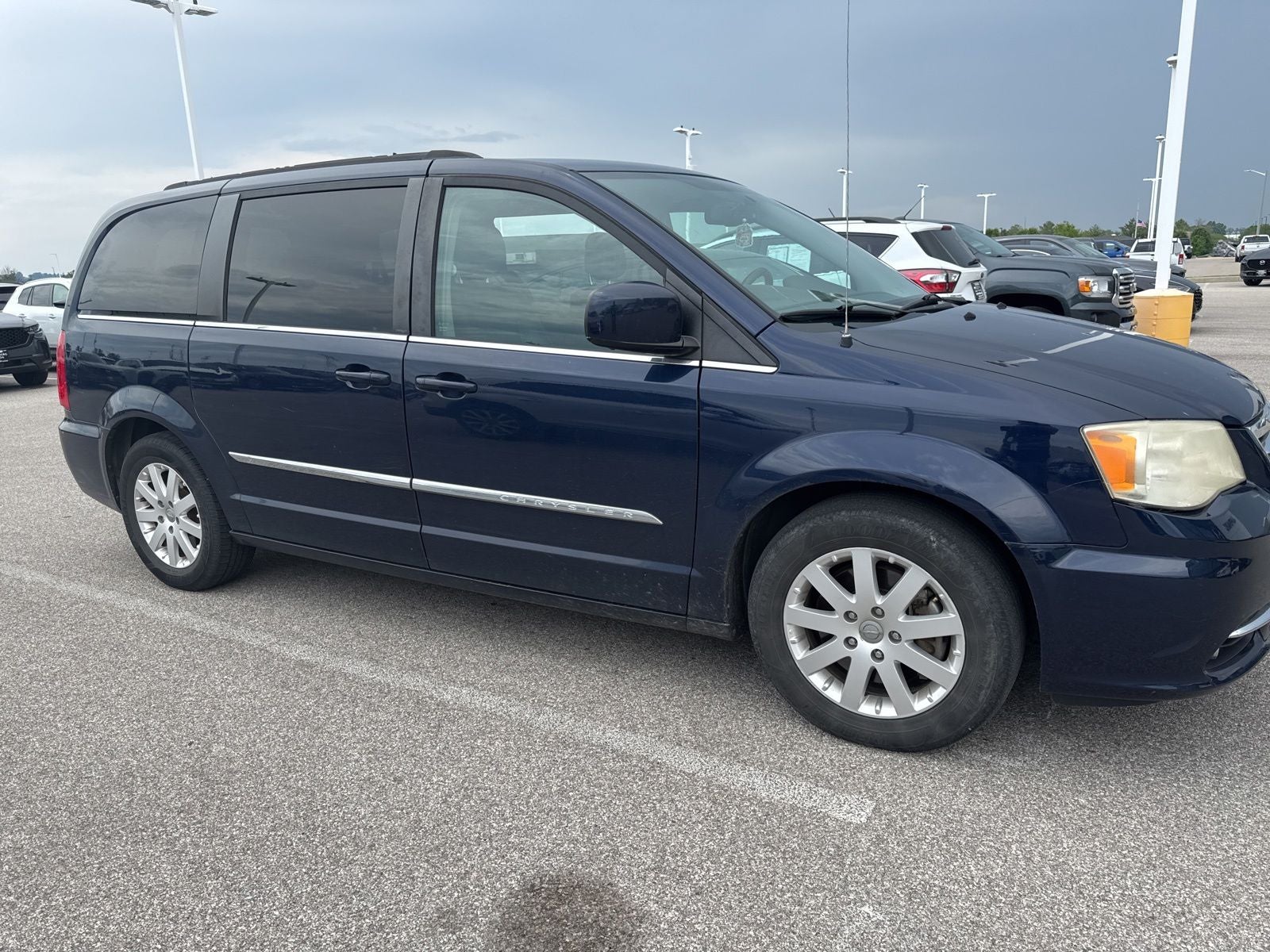 2014 Chrysler Town & Country Touring