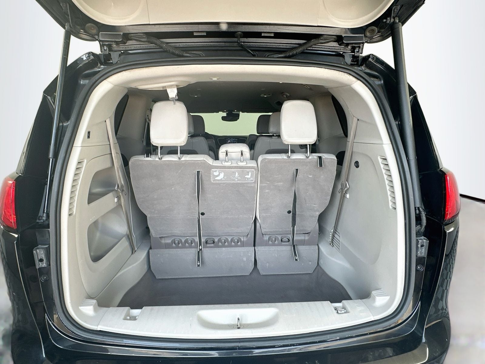 2020 Chrysler Pacifica Touring L Plus