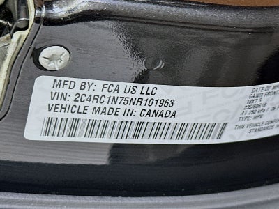 2022 Chrysler Pacifica Hybrid Pinnacle