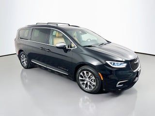 2022 Chrysler Pacifica Hybrid Pinnacle