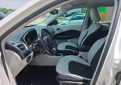 2017 Jeep New Compass Latitude FWD