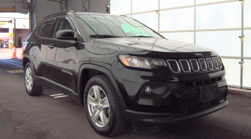 2022 Jeep Compass Latitude FWD