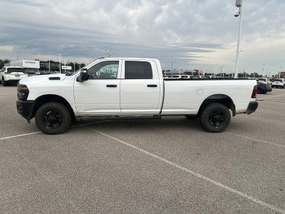 2025 RAM 3500 Tradesman Crew Cab 4x4 8' Box