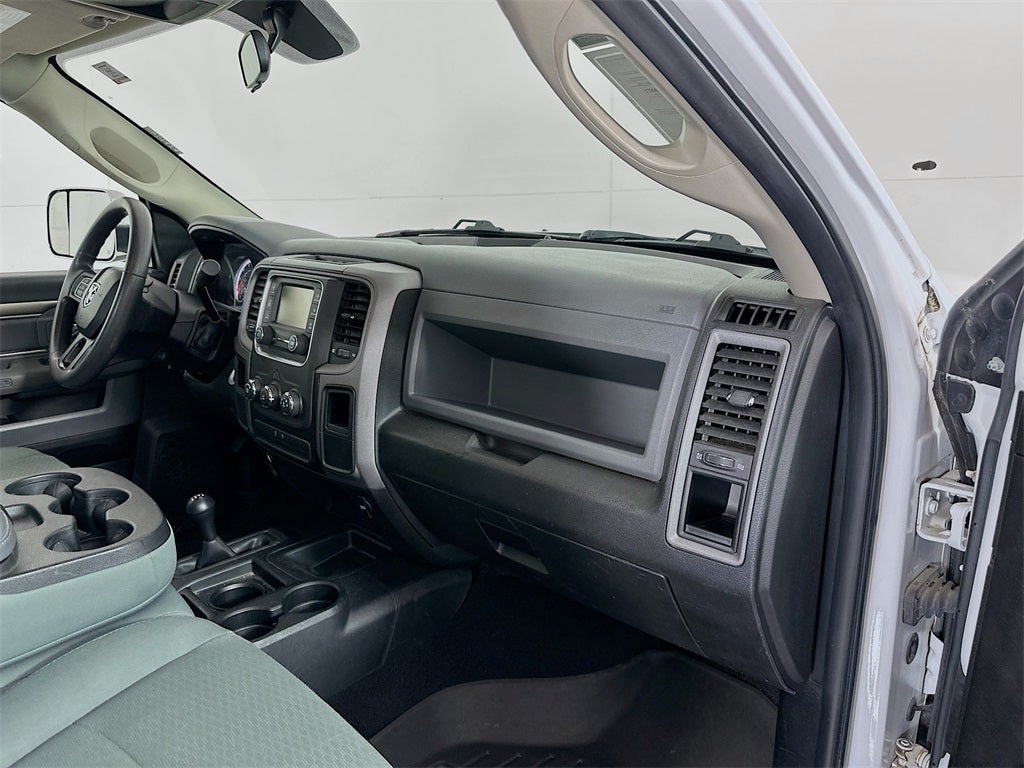 2018 RAM 2500 Tradesman Regular Cab 4x4 8' Box