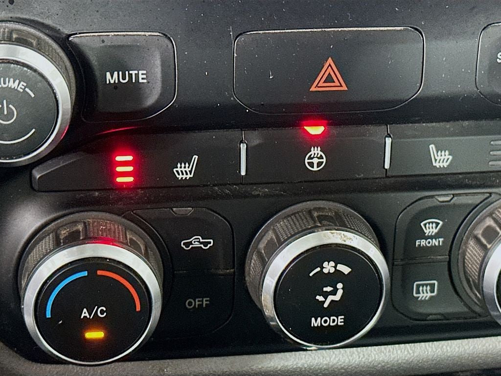 2020 RAM 2500 Lone Star Crew Cab 4X4 6'4' Box