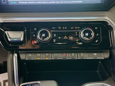 2023 GMC Sierra 1500 4WD Crew Cab Short Box Denali