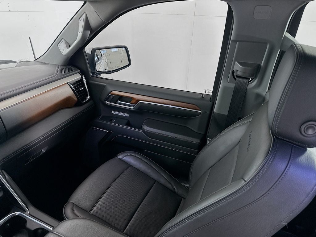 2023 GMC Sierra 1500 4WD Crew Cab Short Box Denali