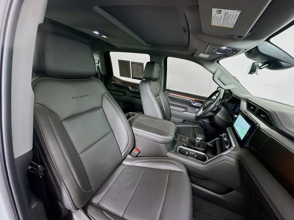 2023 GMC Sierra 1500 4WD Crew Cab Short Box Denali