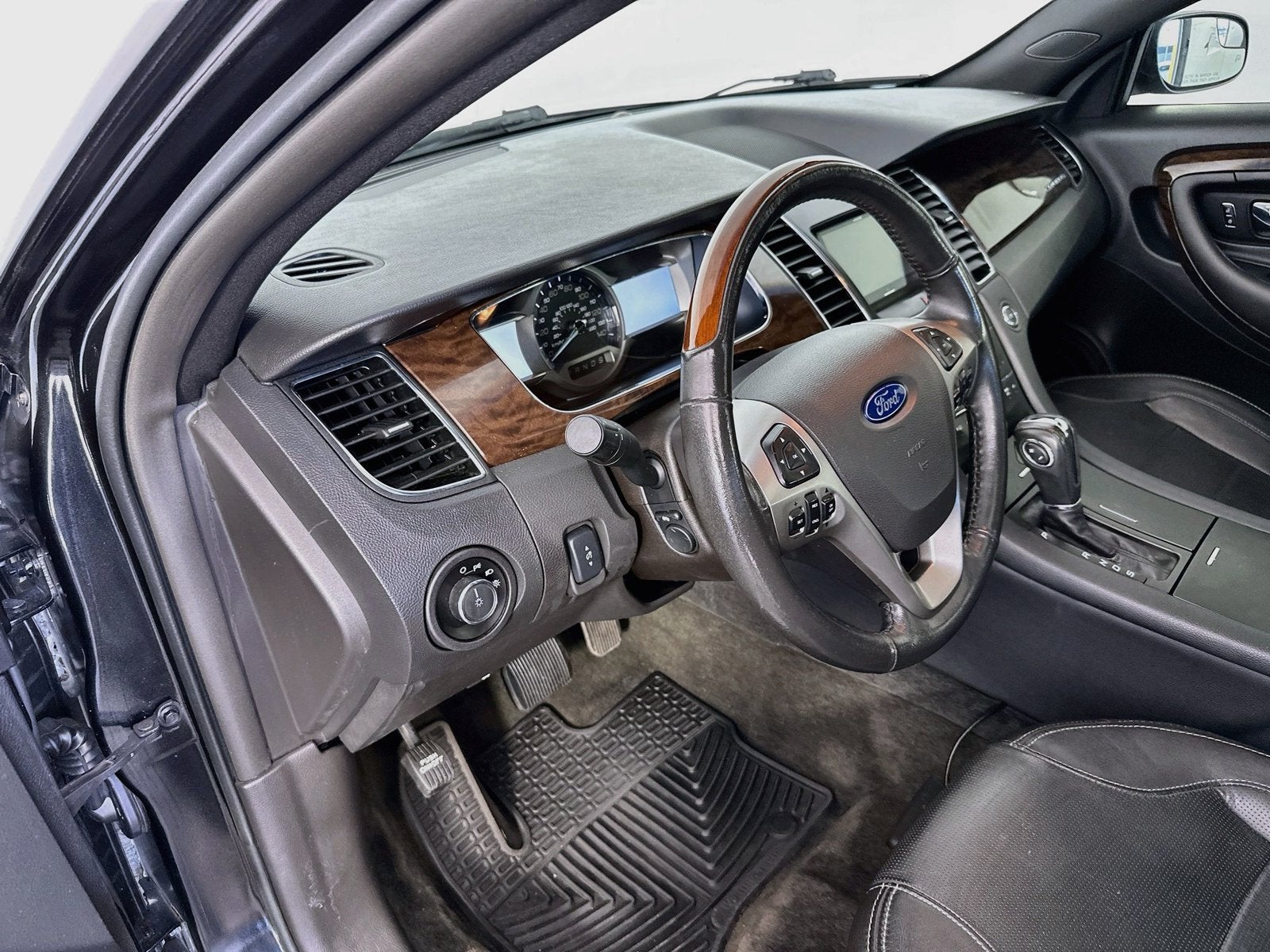 2015 Ford Taurus Limited