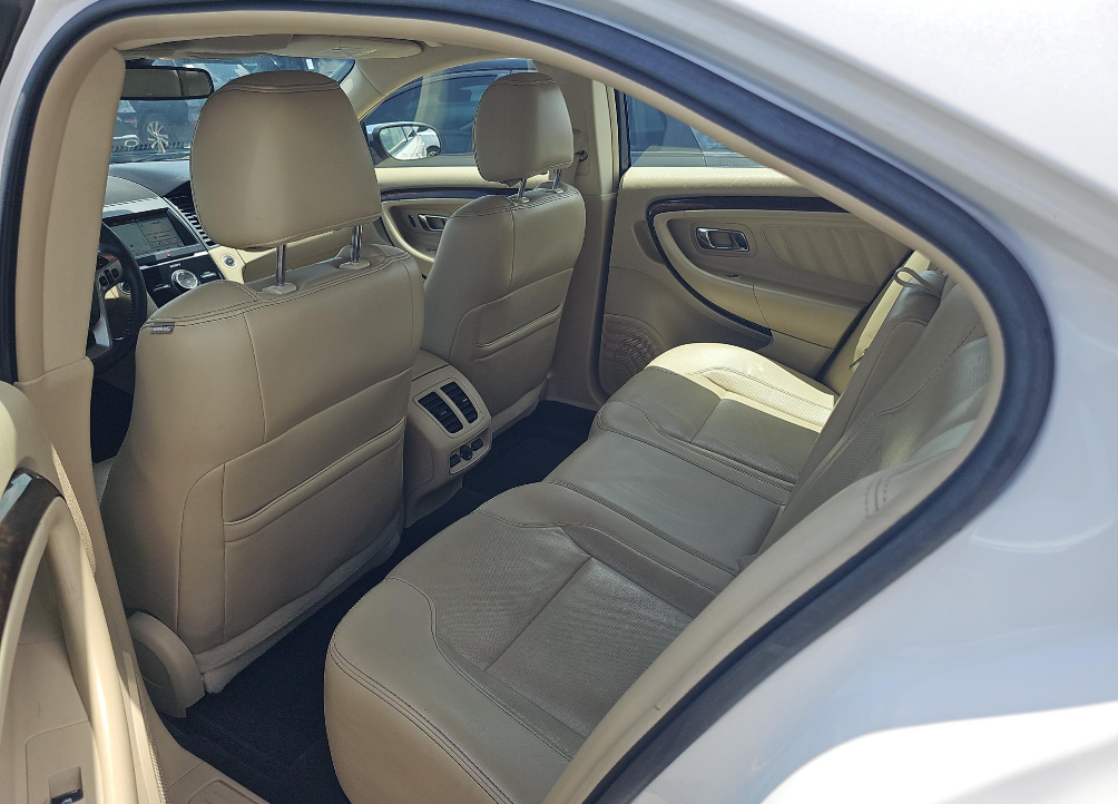 2016 Ford Taurus Limited