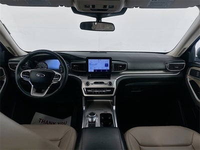 2024 Ford Explorer XLT