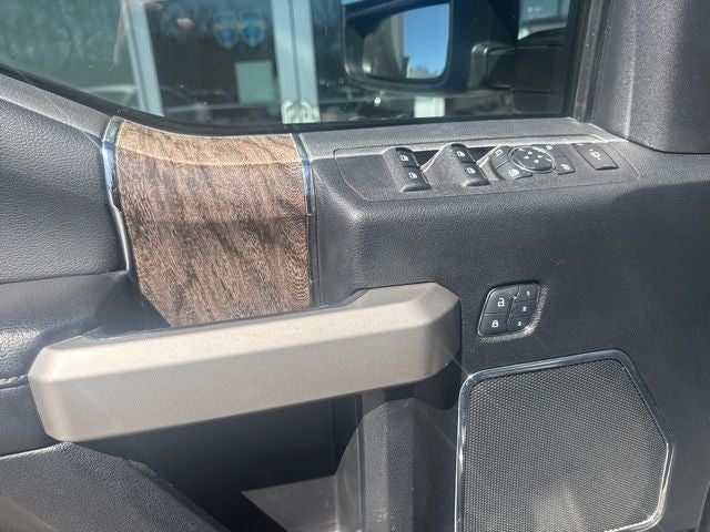 2017 Ford F-350SD Lariat