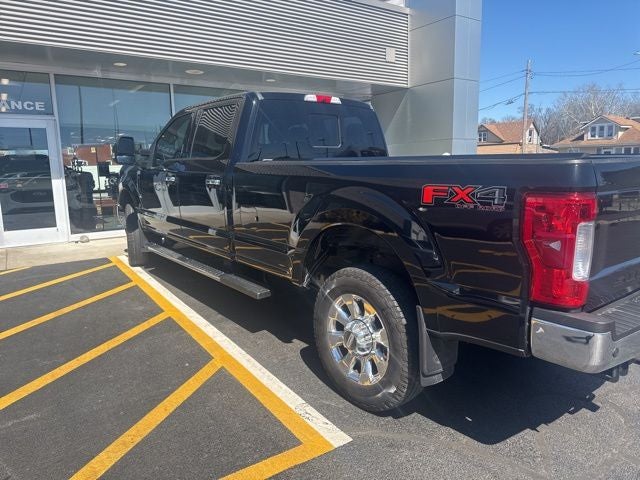 2017 Ford F-350SD Lariat