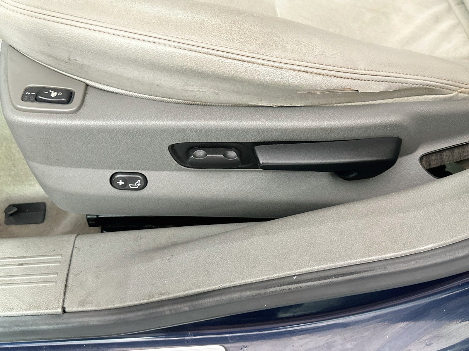 2011 Chevrolet Malibu LT 2LT