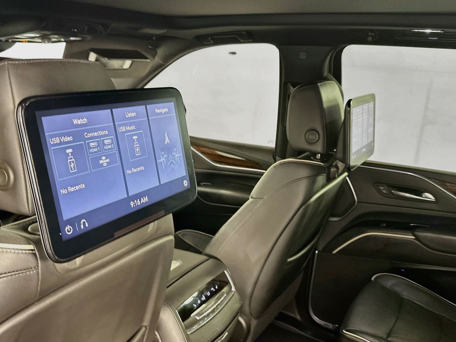 2021 Cadillac Escalade ESV Premium