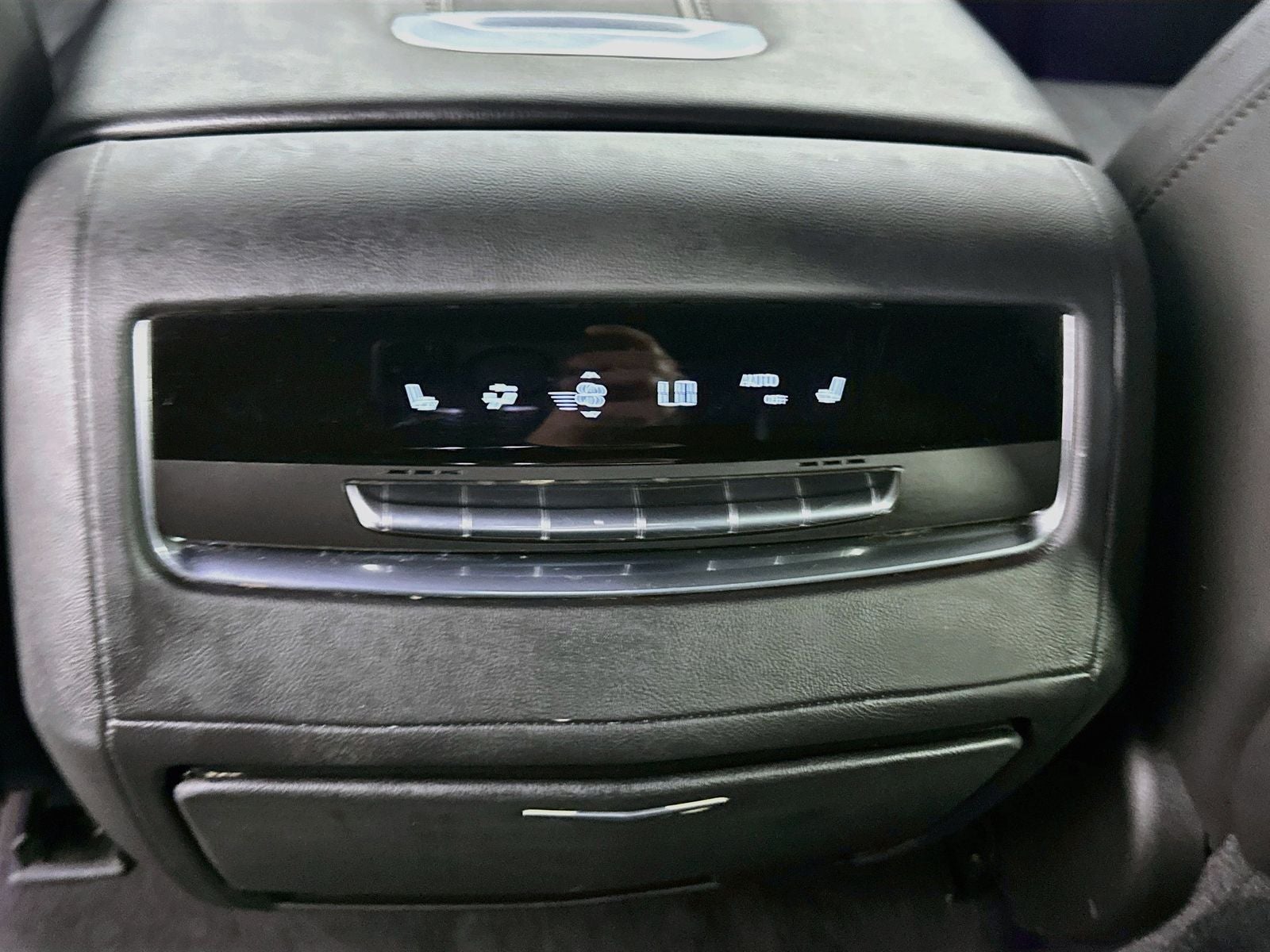 2021 Cadillac Escalade ESV Premium
