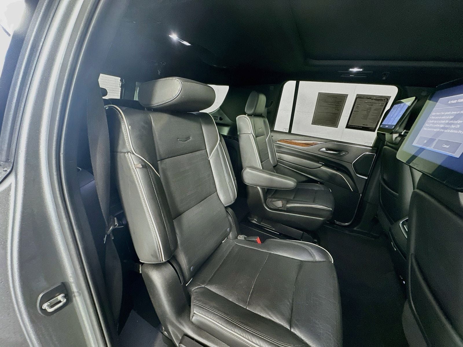 2021 Cadillac Escalade ESV Premium