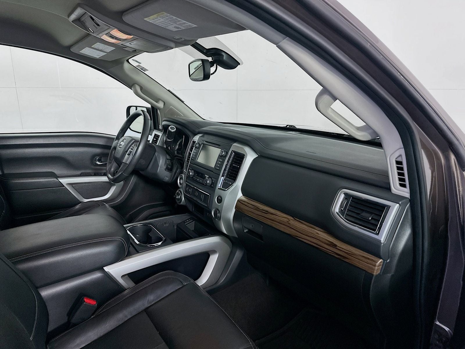 2019 Nissan Titan SL