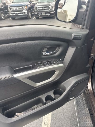 2019 Nissan Titan SL