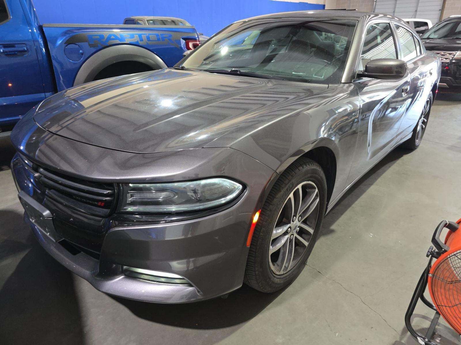 2019 Dodge Charger SXT