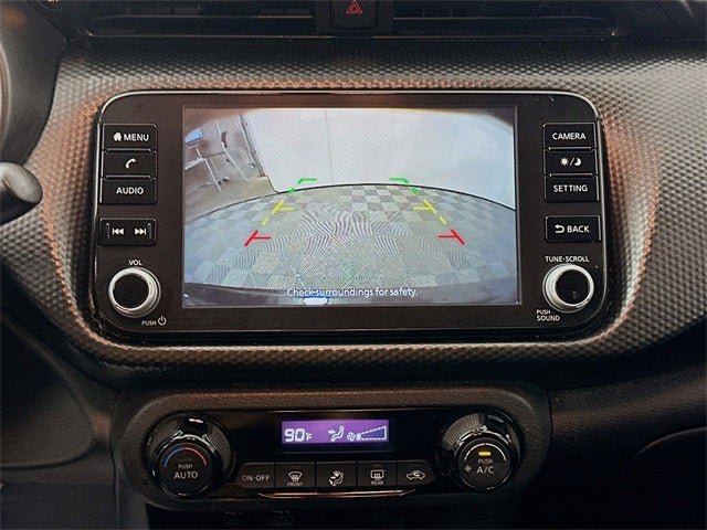 2022 Nissan Kicks SV