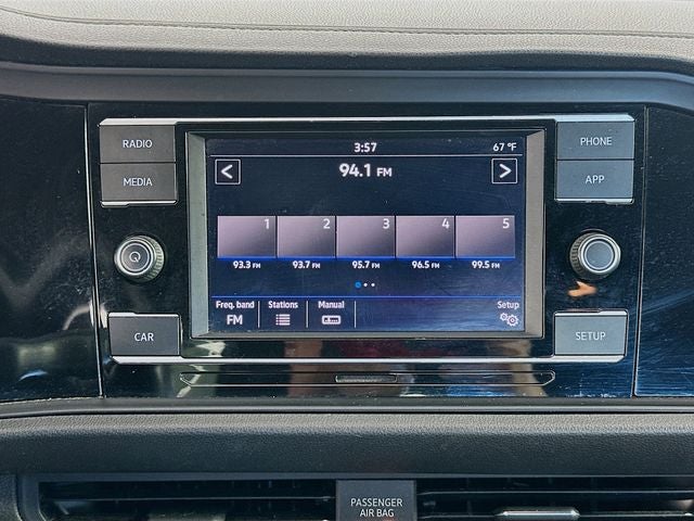 2019 Volkswagen Jetta R-Line