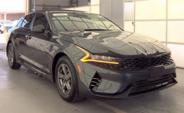 2022 Kia K5 LXS