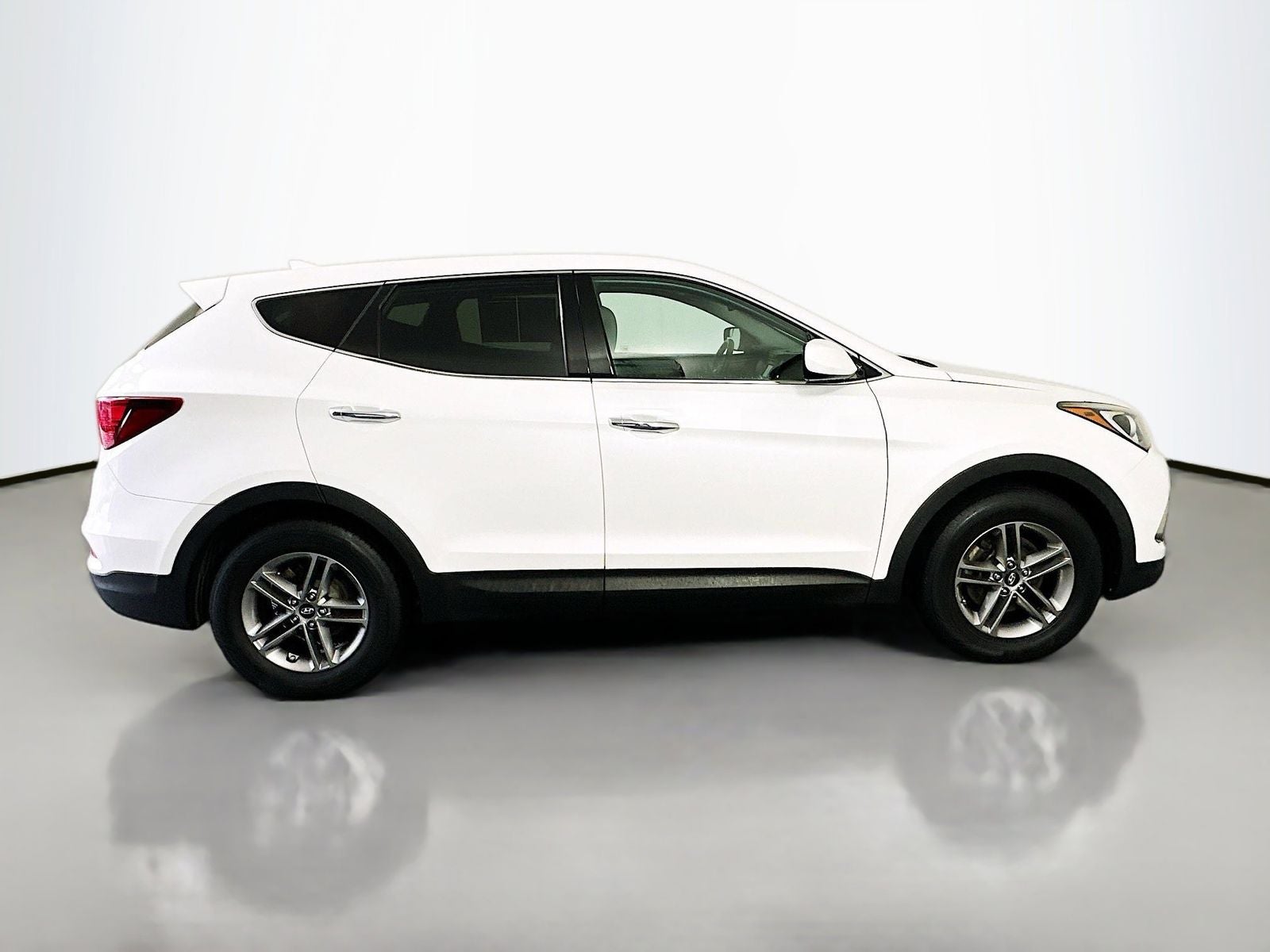 2017 Hyundai Santa Fe Sport 2.4 Base
