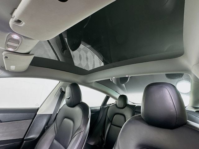 2022 Tesla Model 3 Base